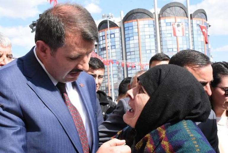 Vali Salih Ayhandan Sivasa hüzünlü veda