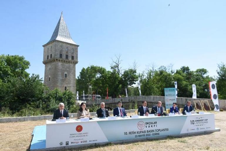 İstanbulun Fethi ve 10uncu Fetih Kupasına start, Edirne Sarayından verildi