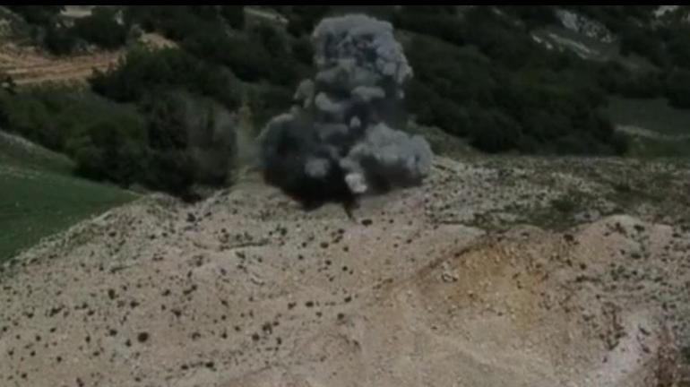 Tunceli’de biri tuzaklanmış 3 EYPyi Sahil buldu