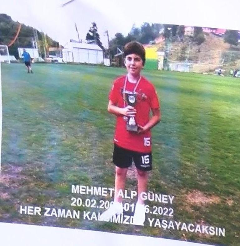 Kumburgazdaki kazada ölen 2 öğrenci son yolculuğuna uğurlandı