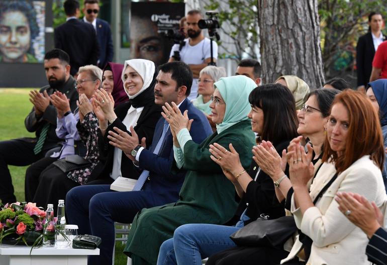 Emine Erdoğan, Dünya Ortak Evimiz yazarlarının çevre önerilerini dinledi