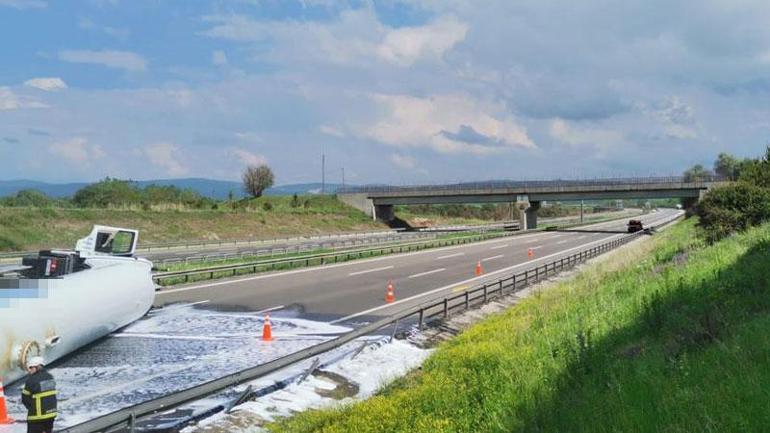 LPG yüklü tanker devrilmişti; yol ulaşıma açıldı