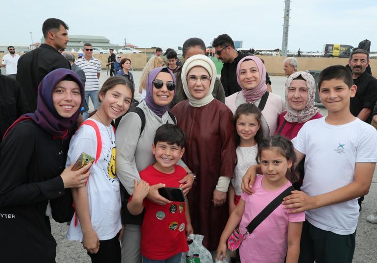 Emine Erdoğandan Etnospor Kültür Festivaline ziyaret