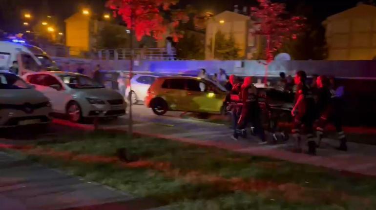 Diyarbakırda 25 katlı apartmanın 20nci katında yangın; 1 ölü, 14 yaralı