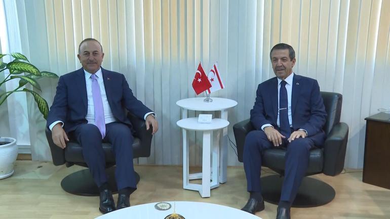 Bakan Çavuşoğlu, KKTC Dışişleri Bakanı Ertuğruloğlu ile görüştü
