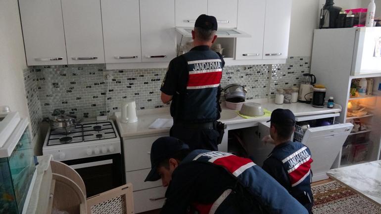 İzmirde yeşil reçete operasyonu: 25 gözaltı