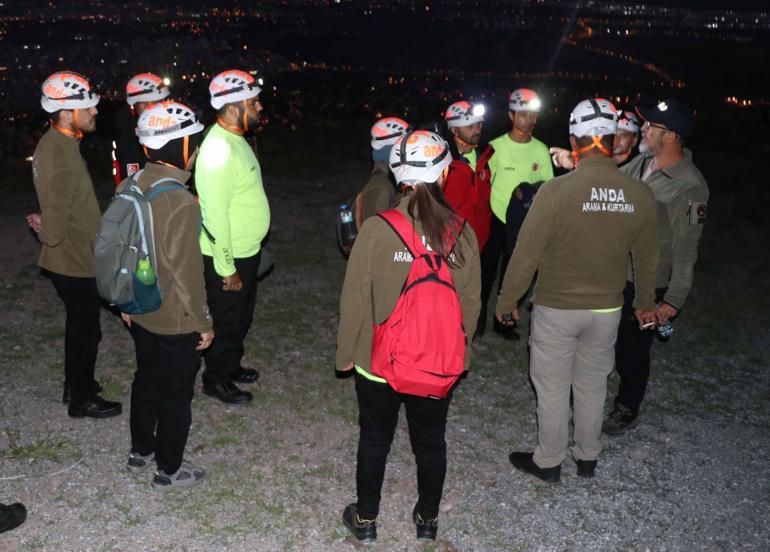 Kayseride gezinti için çıktıkları dağda kaybolan 2 genç, 3 saatte bulundu