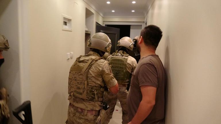 İzmirde yeşil reçete operasyonunda 18 tutuklama