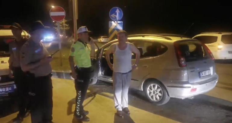 Bartında ekip otosuna çarpan alkollü sürücü ile 1 polis yaralandı