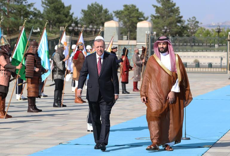 Cumhurbaşkanı Erdoğan, Suudi Arabistan Veliaht Prensini resmi törenle karşıladı