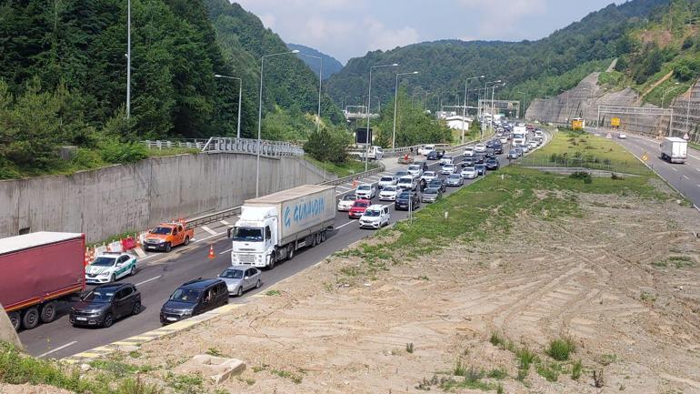 Bolu Dağı geçişinde bayram trafiği