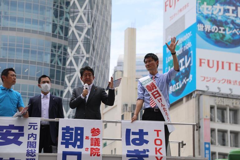 Japonya eski Başbakanı Abe, hayatını kaybetti