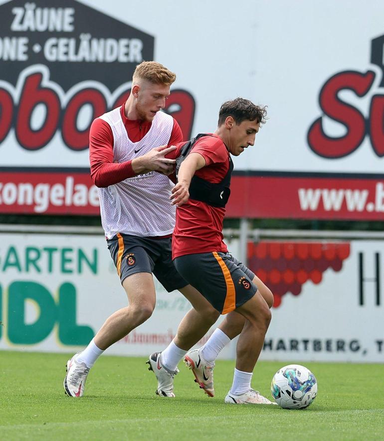 Galatasaray günü çift antrenmanla tamamladı