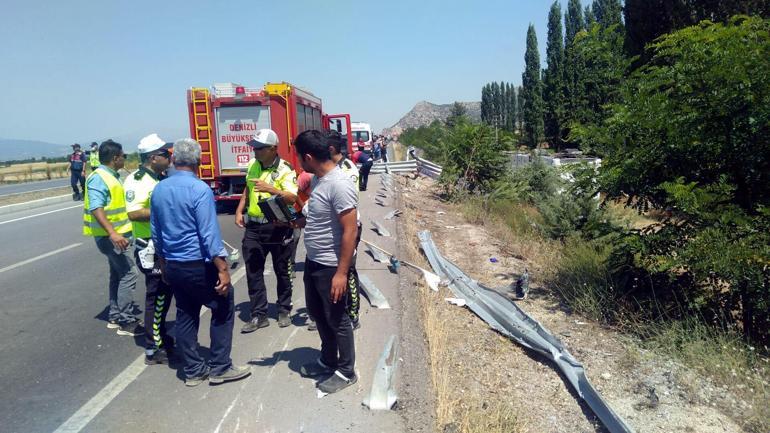 Denizlide tur otobüsü takla attı: 41 yaralı