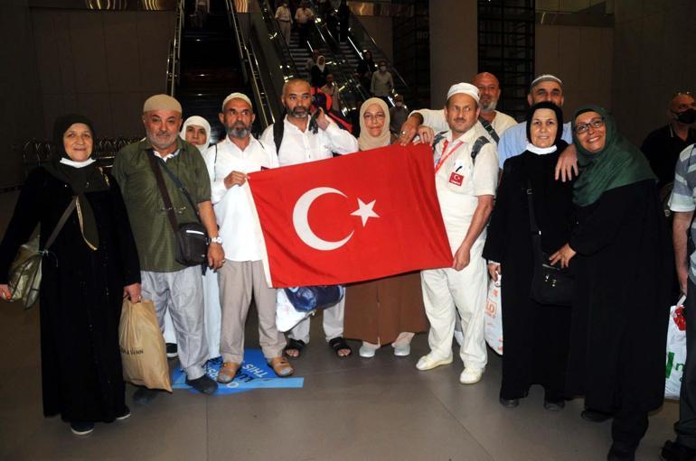 Hacılar yurda dönmeye başladı