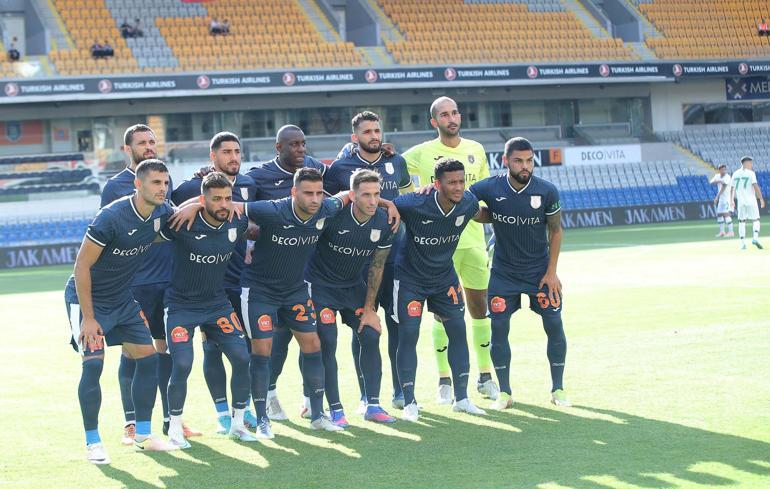 Başakşehir hazırlık maçında Konyasporu tek golle geçti