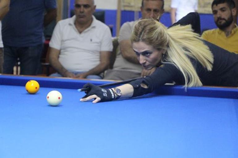 Şırnak’ta ilk kez yapılan bölgesel bilardo turnuvası başladı