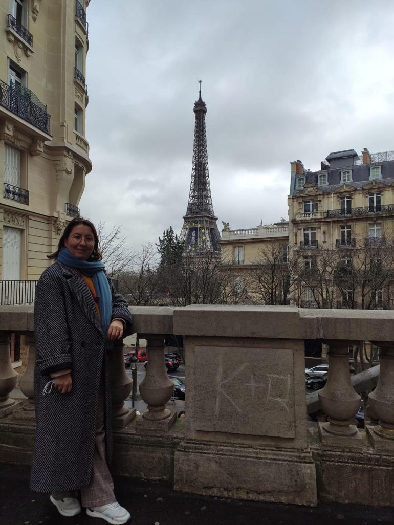 Babasından habersiz okudu, Pariste doktora yaptı, örnek olması için hikayesini kitaplaştırdı