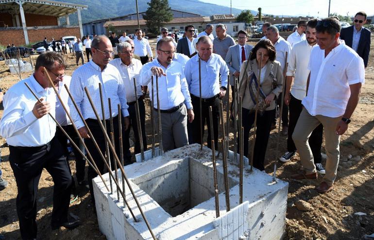 AK Partili Turan: Şehrimizde sanayinin geliştiğini görmek bizim için çok büyük bir onur