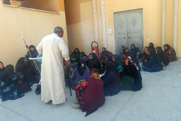 Tarım işçilerini taşıyan minibüs devrildi: 2 ölü, 17 yaralı