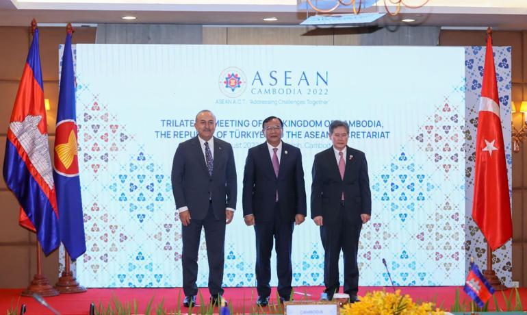 Çavuşoğlu, Türkiye-ASEAN Sektörel Diyalog Ortaklığı Üçlü Toplantısı’na katıldı