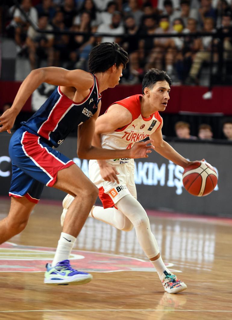 Türkiye - Büyük Britanya: 82-38 (FIBA U18 Avrupa Basketbol Şampiyonası)