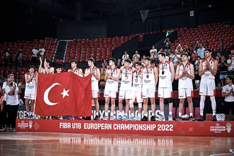 İzmirden muhteşem ev sahipliği