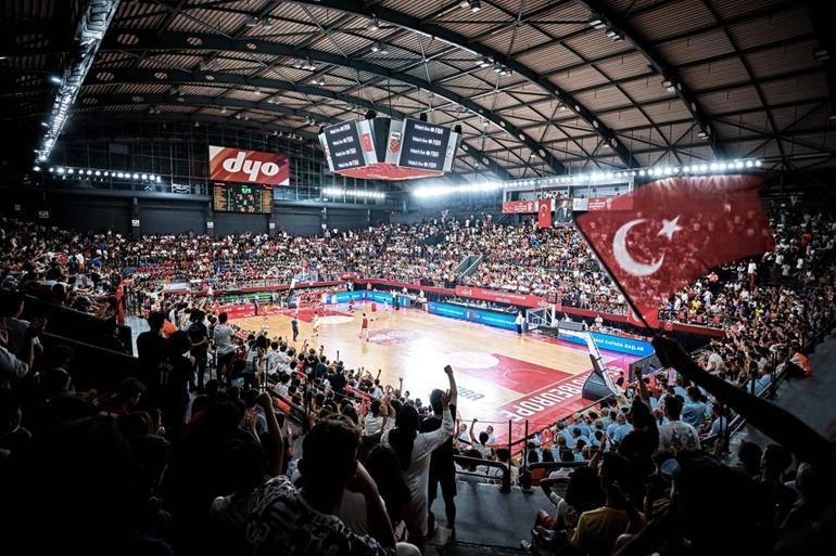 İzmirden muhteşem ev sahipliği