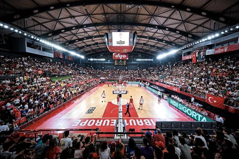 İzmirden muhteşem ev sahipliği