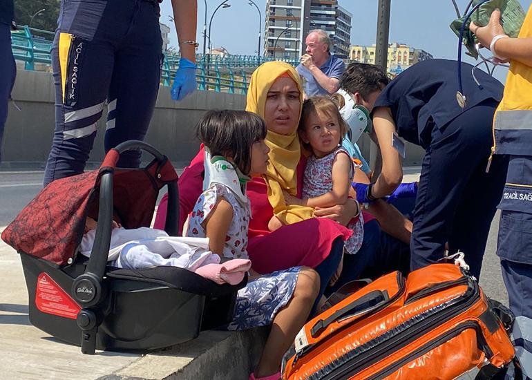 İzmir- Ankara kara yolunda 2 ayrı kaza; 11 yaralı