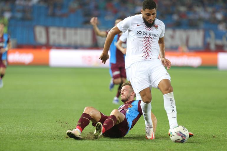 Trabzonsporun kanat oyuncusu Viscanın kolu kırıldı