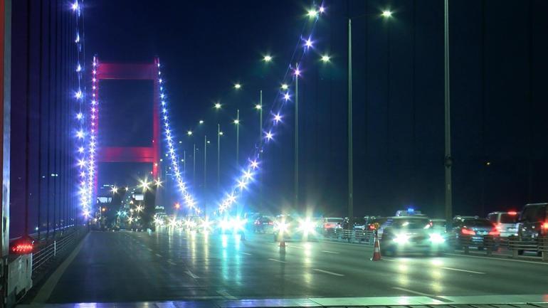 Bakan Karaismailoğlu, FSM Köprüsündeki asfalt bakım çalışmasını inceledi