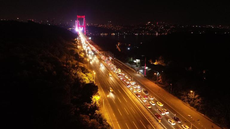 Bakan Karaismailoğlu, FSM Köprüsündeki asfalt bakım çalışmasını inceledi