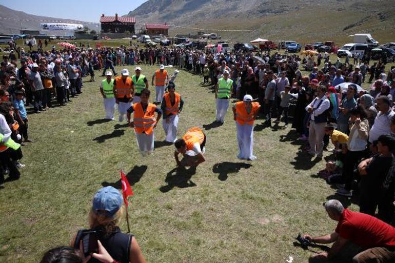 Ovit Yaylasında düzenlenen etkinlikte Eren Bülbül unutulmadı