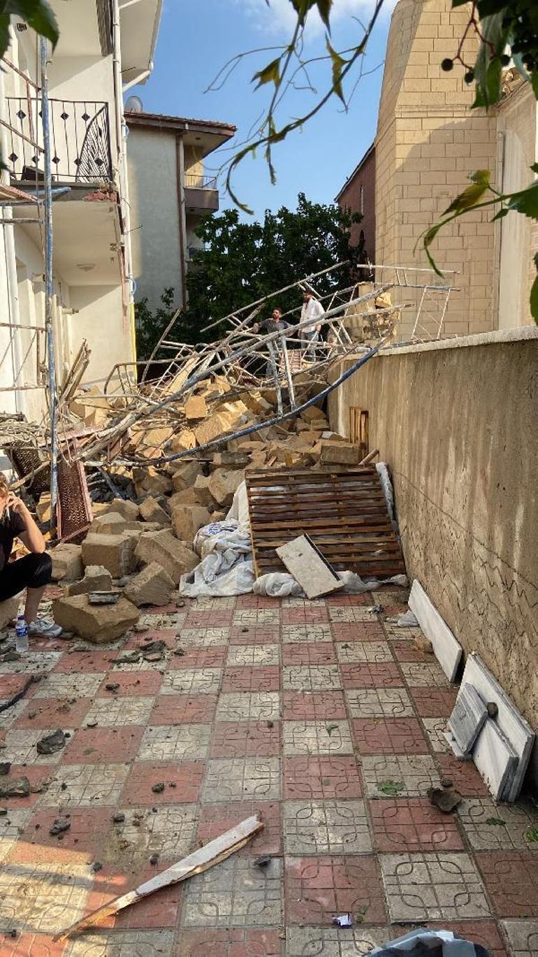 Ankarada fırtına ve sağanak hayatı felç etti: 1 ölü, 6 yaralı