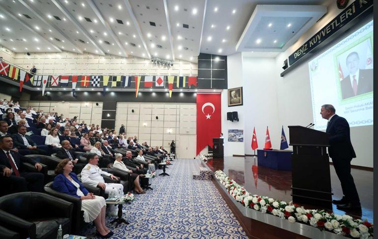 Deniz Kuvvetleri Komutanlığında, devir teslim töreni gerçekleşti