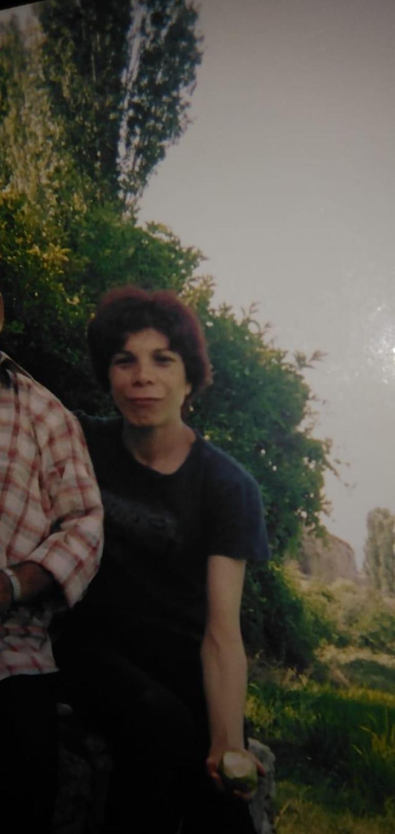 Tartıştığı Gülteni, bıçaklayarak öldürüp, otomobili cesediyle yakmış