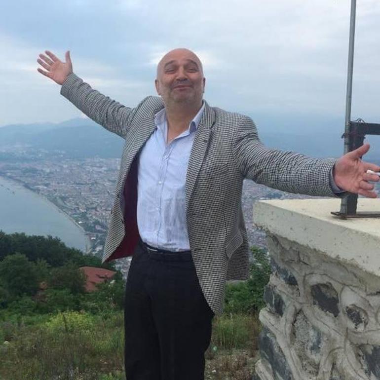 Ekmek arasında sakladığı silahla garsonu vuran şüpheliyi, mekan sahibinin kardeşi yaraladı