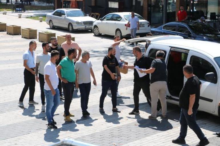 Ekmek arasında sakladığı silahla garsonu vuran şüpheliyi, mekan sahibinin kardeşi yaraladı