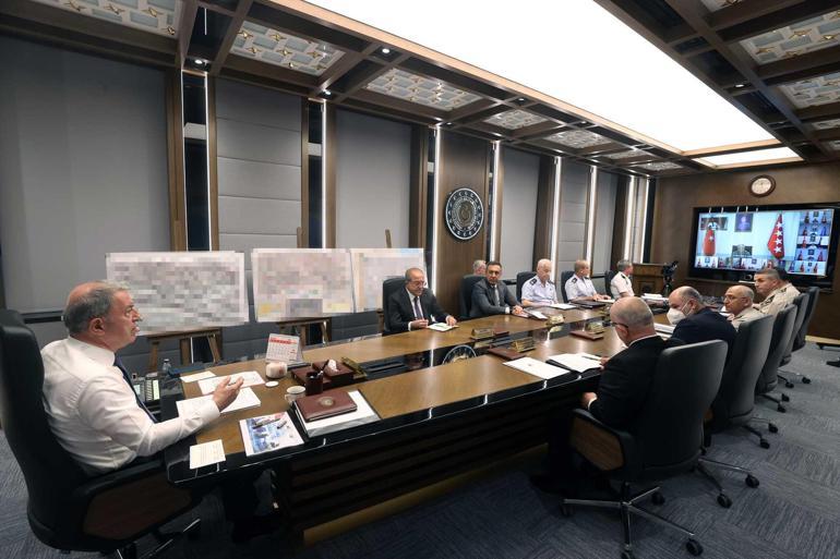 Bakan Akar: Irak ve Suriyenin kuzeyinde 2 bin 517 terörist etkisiz hale getirildi