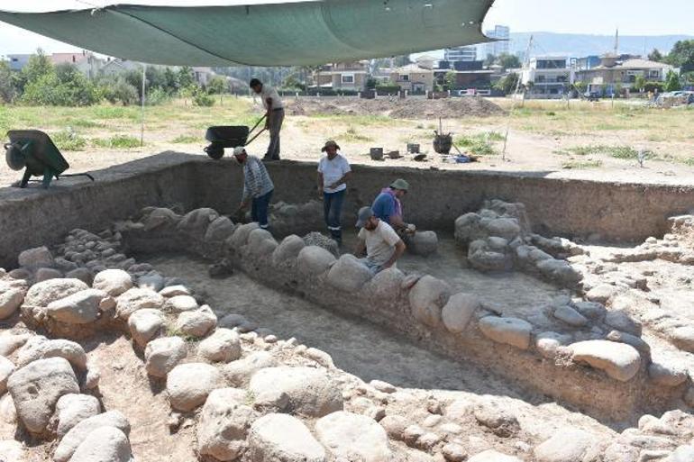 Yassıtepe Höyüğünde 5 bin yıllık mühür bulundu