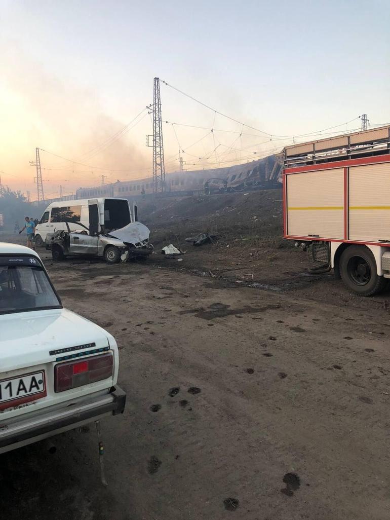 Rusya, Ukrayna’da tren istasyonunu vurdu: 15 ölü, 50 yaralı