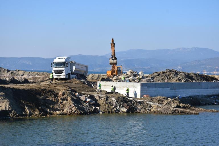 Efes Antik Kanal için 1394 fore kazıktan 870i çakıldı