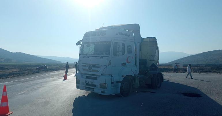 Gaziantepte hafriyat kamyonu ile otomobil çarpıştı: 1 ölü, 1 yaralı