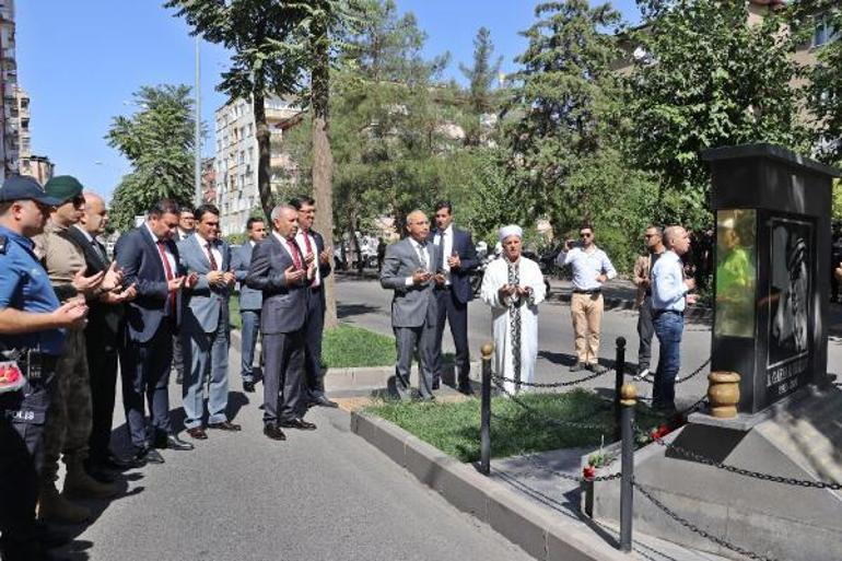 Emniyet Müdürü Kaya, Gaffar Okkanın mezarını ve şehit edildiği yeri ziyaret ederek, göreve başladı