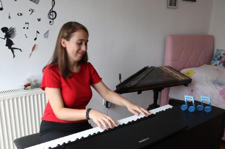 Görme engelli liseli Şevvalden 30 Ağustosa özel beste