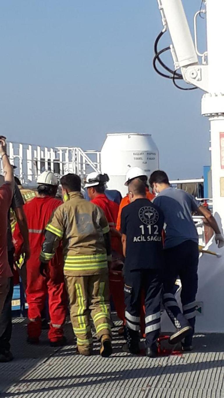 Geminin kazanında, tamir sırasında patlama: 2 yaralı