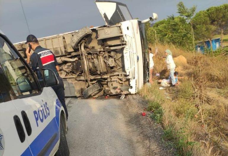 Balıkesirde düğün dönüşü kaza: 3ü ağır 17 yaralı