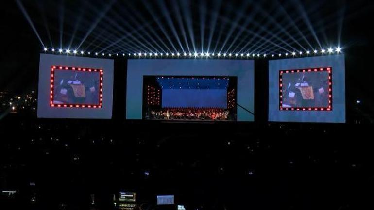 Yenikapıda 30 Ağustos Zafer Bayramı coşkuyla kutlandı