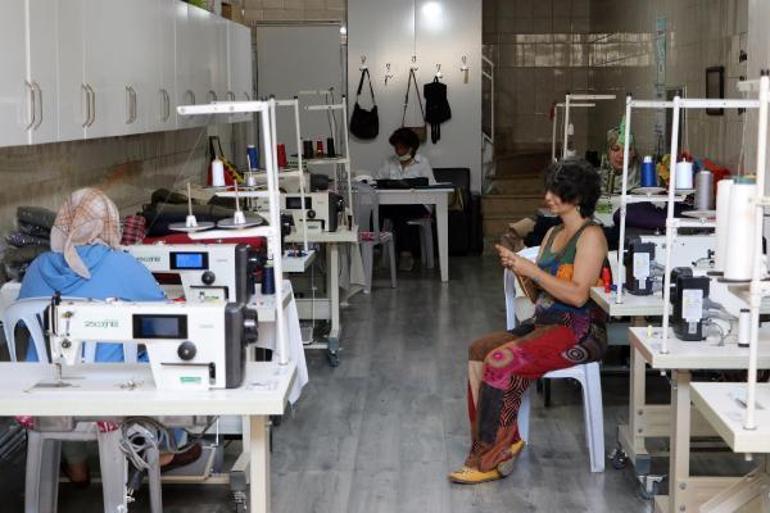 Mikrokrediyle atölye kuruldu, 40 ev kadını iş sahibi oldu